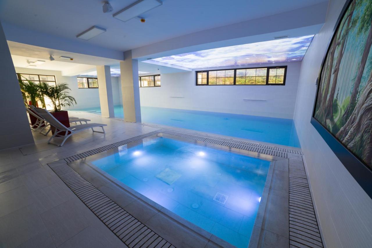 Piatra Pinului Ski & Spa Gura Humorului Ngoại thất bức ảnh
