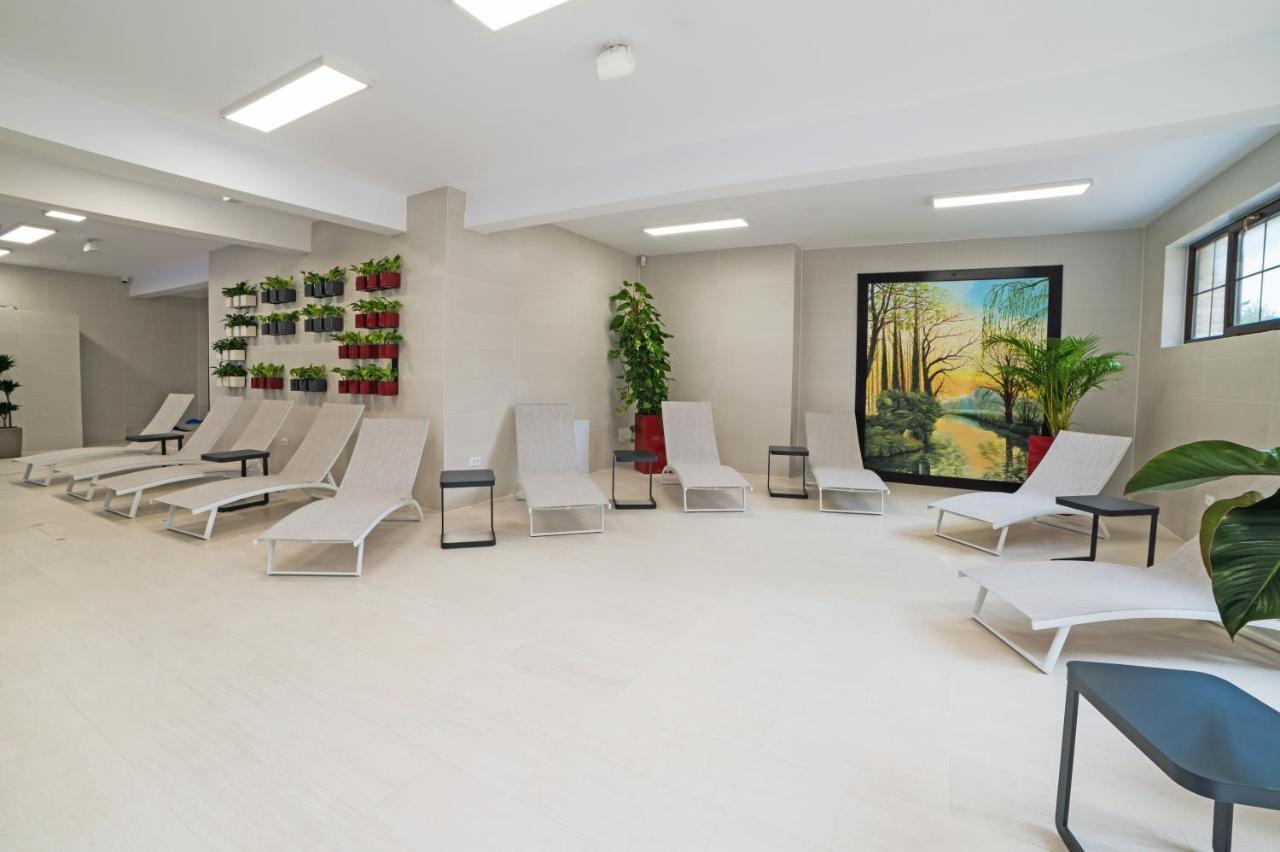 Piatra Pinului Ski & Spa Gura Humorului Ngoại thất bức ảnh